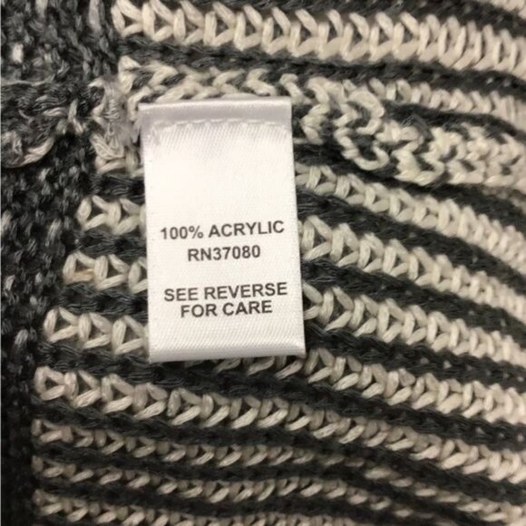 Cato Women’s Sleeveless Open Front Wrap Longline Cardigan, size S - Picture 5 of 6